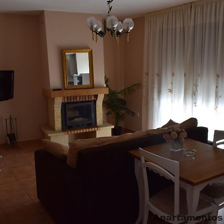Apartamentos Horno Y Casa De Dulce Purullena Eksteriør billede