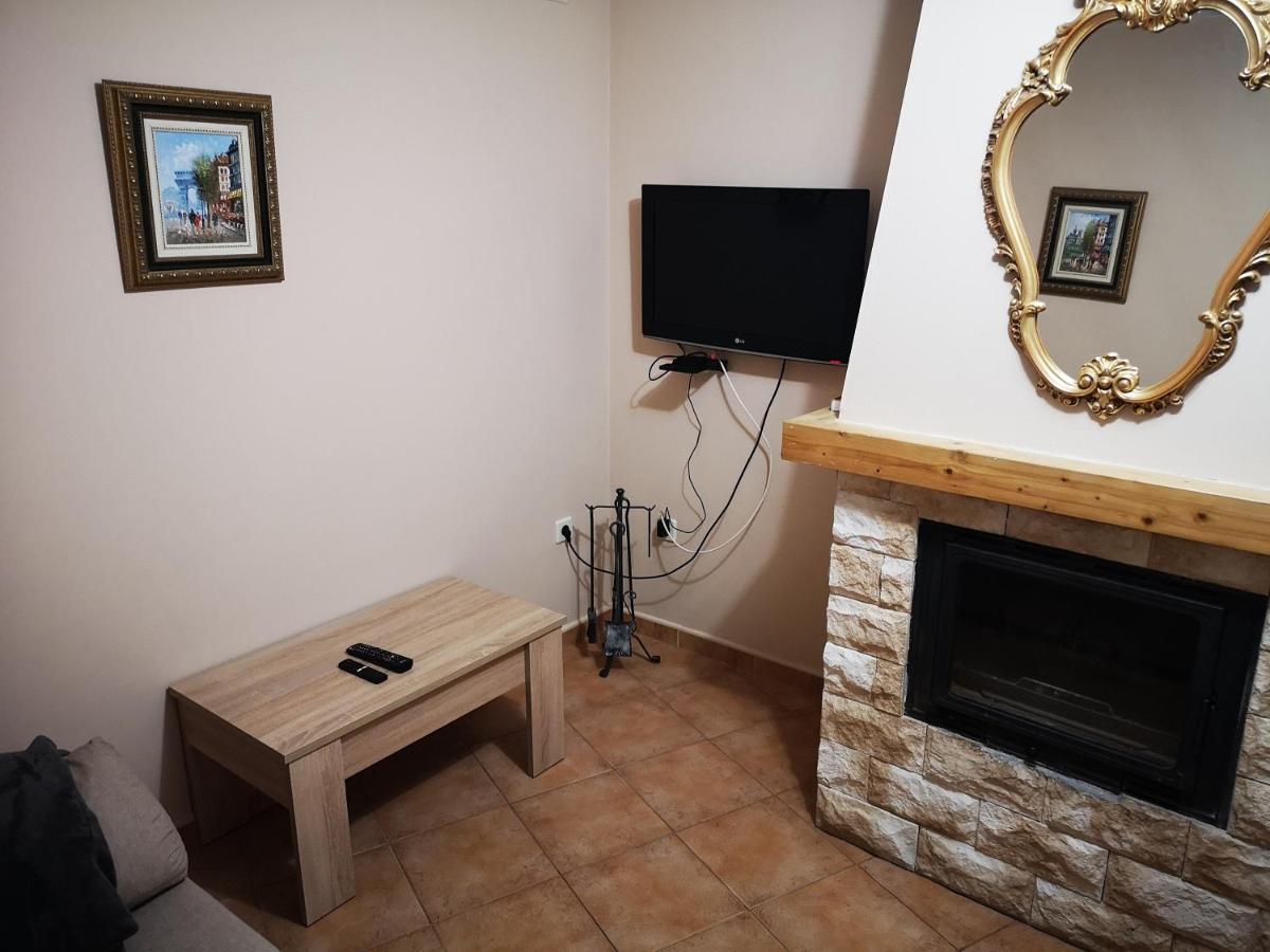 Apartamentos Horno Y Casa De Dulce Purullena Eksteriør billede