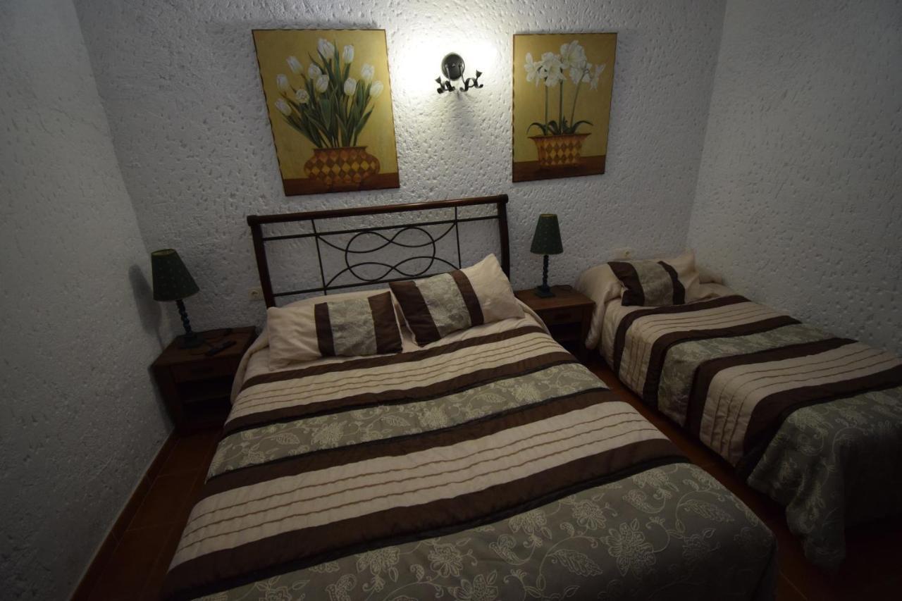 Apartamentos Horno Y Casa De Dulce Purullena Eksteriør billede