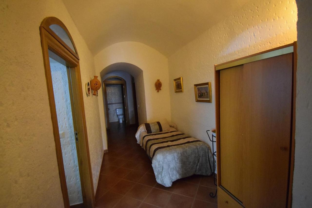 Apartamentos Horno Y Casa De Dulce Purullena Eksteriør billede