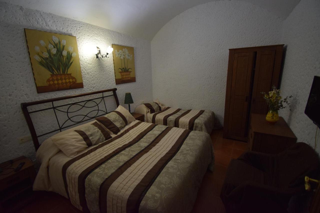 Apartamentos Horno Y Casa De Dulce Purullena Eksteriør billede