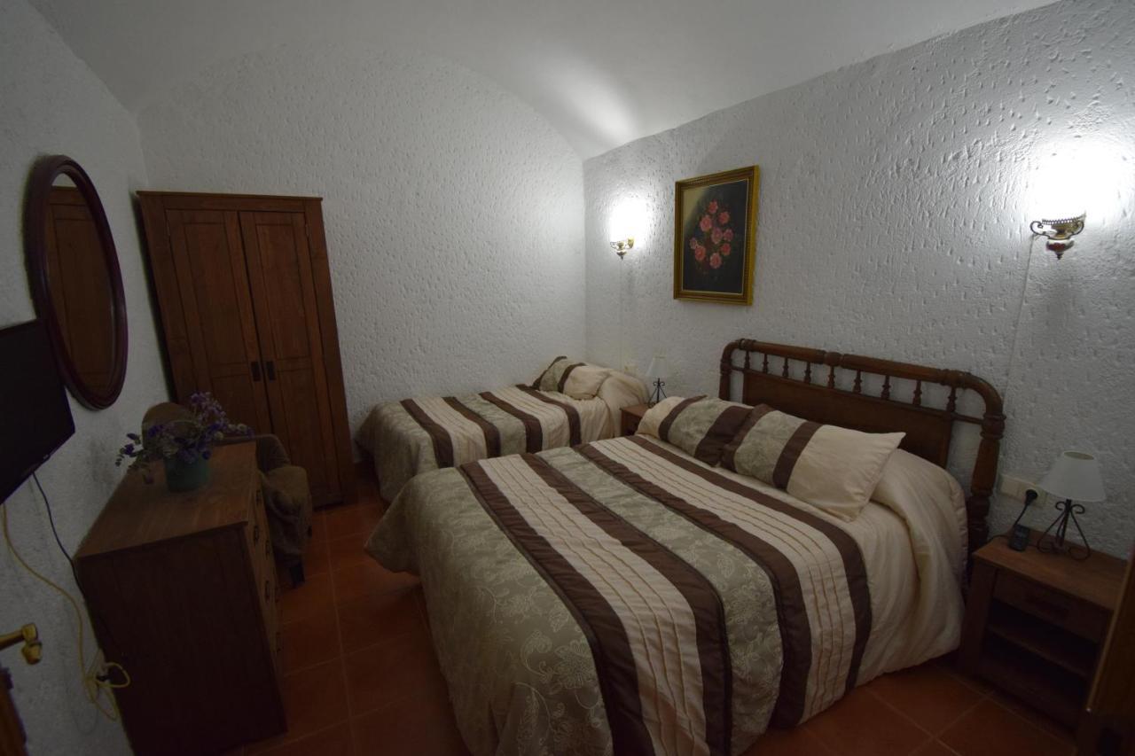 Apartamentos Horno Y Casa De Dulce Purullena Eksteriør billede