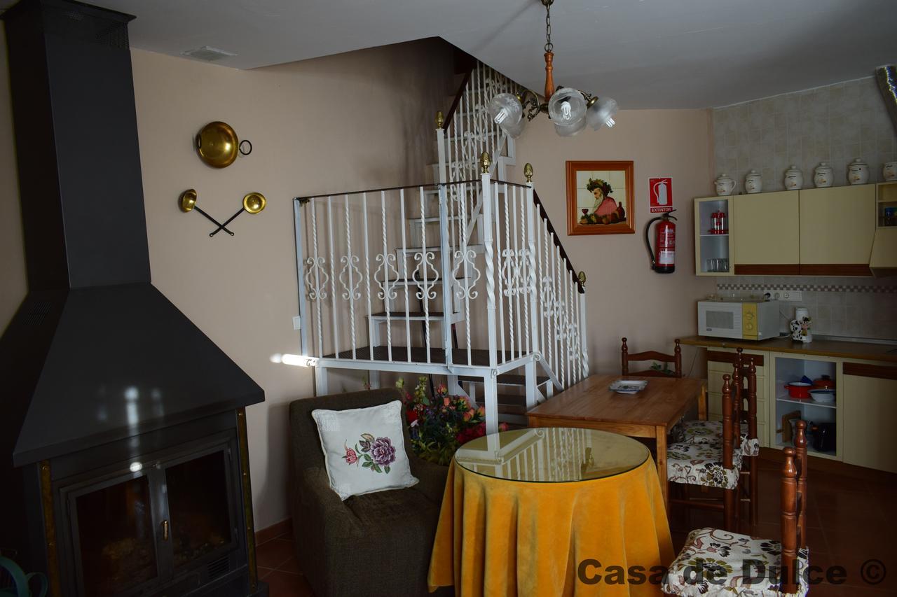 Apartamentos Horno Y Casa De Dulce Purullena Eksteriør billede