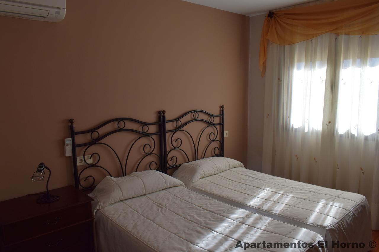 Apartamentos Horno Y Casa De Dulce Purullena Eksteriør billede
